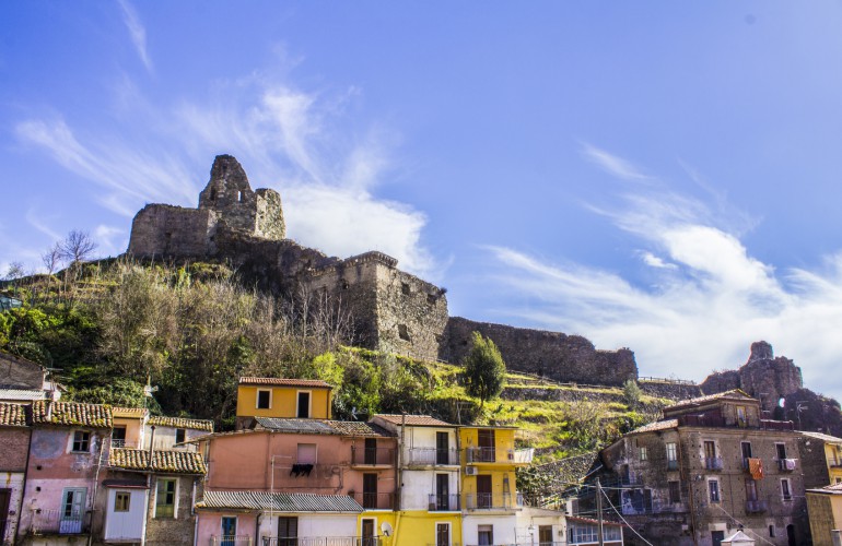 Rovine del Castello Normanno-Svevo sopra Nicastro